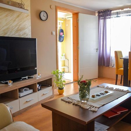 Golden Bis, Subotica Lägenhet Exteriör bild
