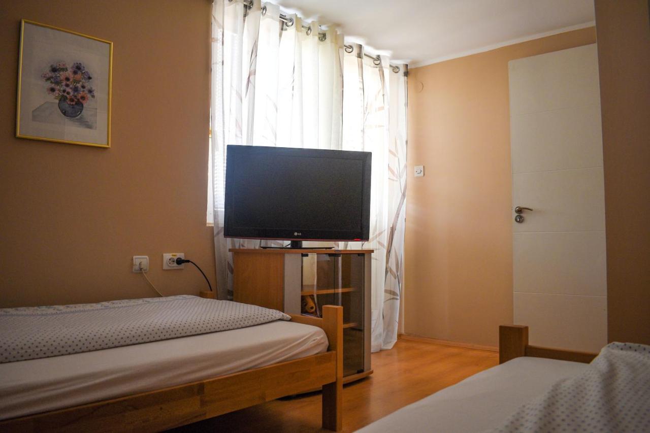 Golden Bis, Subotica Lägenhet Exteriör bild